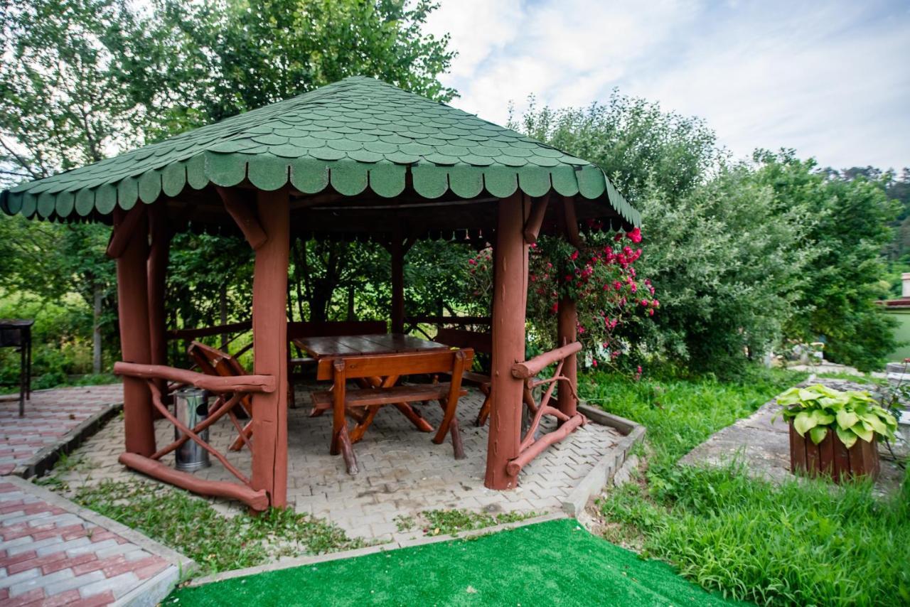 Hotel Marion Poiana Dumbraveni  Ngoại thất bức ảnh